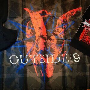 Slipknot Exclusive Outside the 9 flag - from Premium membership